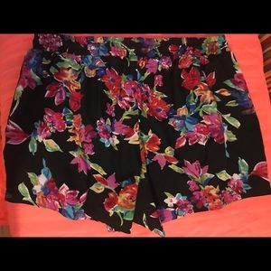 Hot Mini Casual Shorts Beach Summer Short Trousers